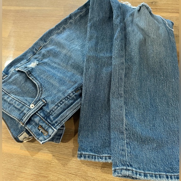 Madewell Denim - Madewell Mid-rise perfect vintage Jean 26P